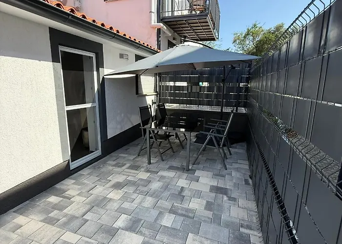 Apartments Stinjan