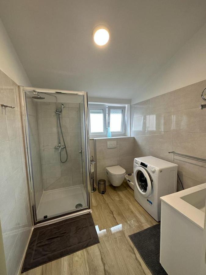 Stinjan Apartment *